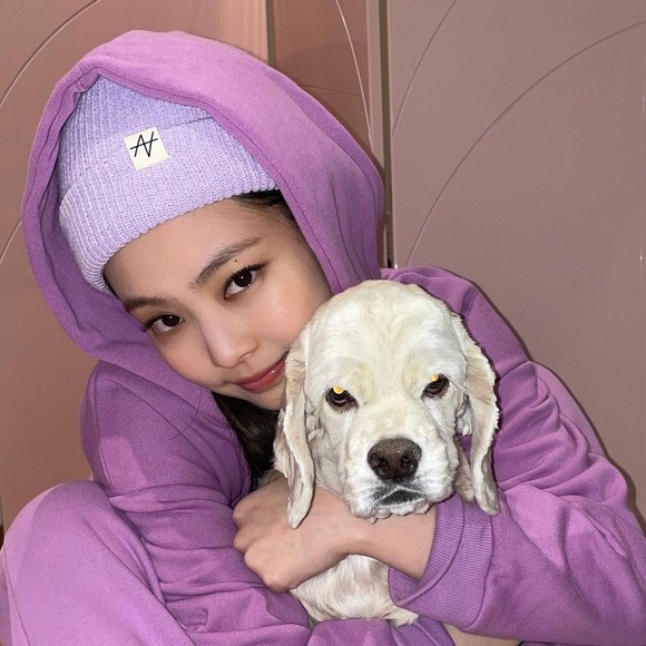 Nieeh Jennie Blackpink Purple Beanie 